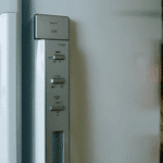 scopri come regolare correttamente la rotellina del frigorifero per mantenere la temperatura ideale e risparmiare energia evitando sprechi.